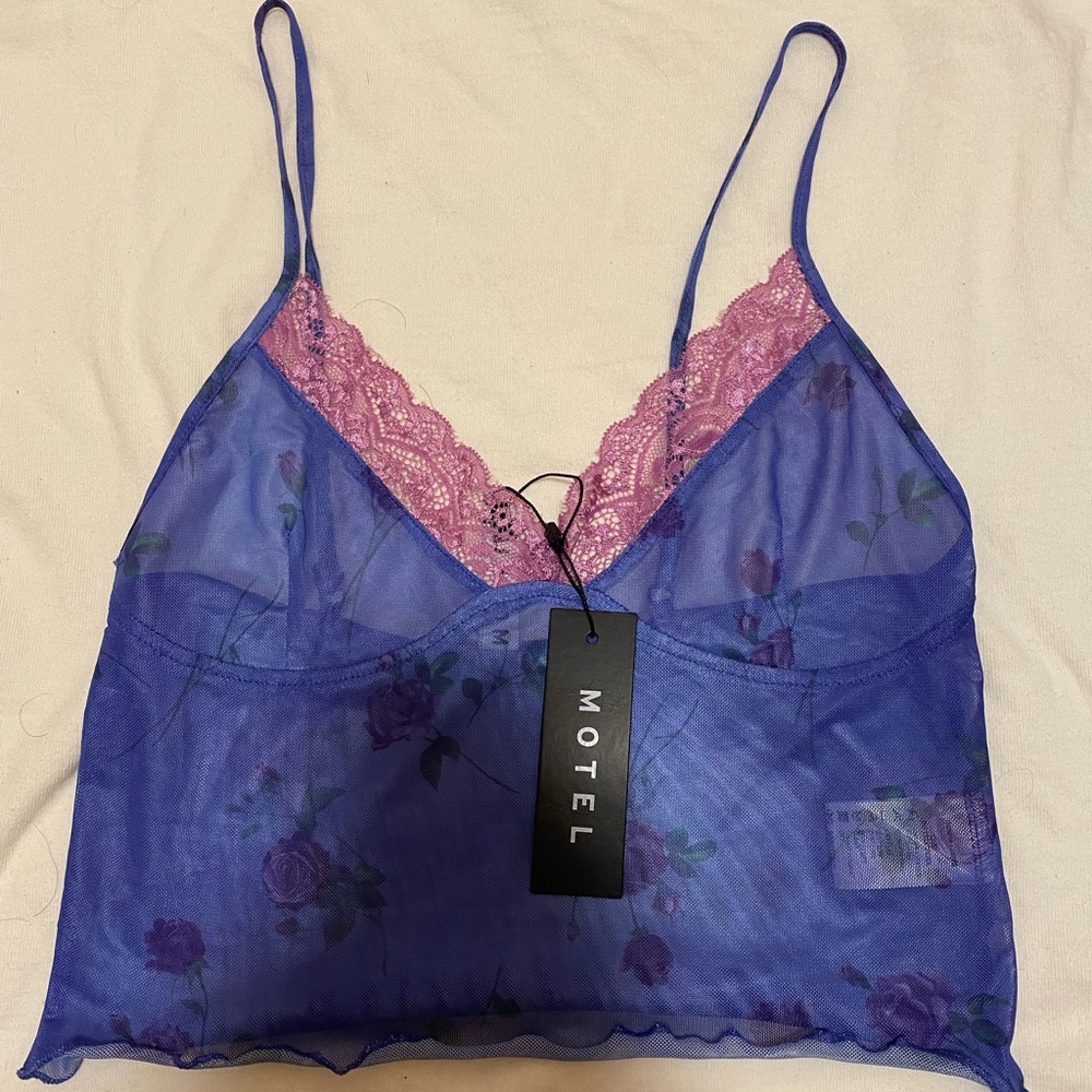 Motel rocks yenika tank